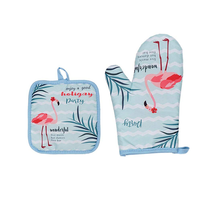 the purple tree cotton flamingo oven glove and pot holder